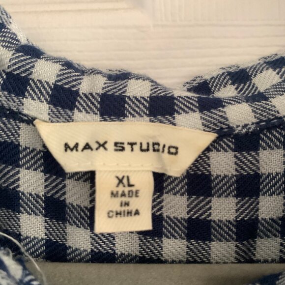 Max Studio Sleeveless Flared Midi Dress - Picture 4 of 4